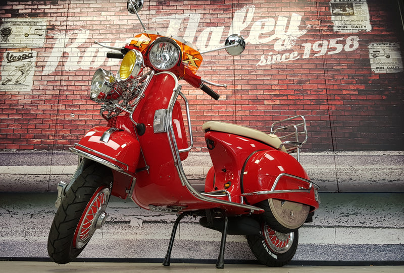 Vespa PX125 Ron Daley Special Edition No210