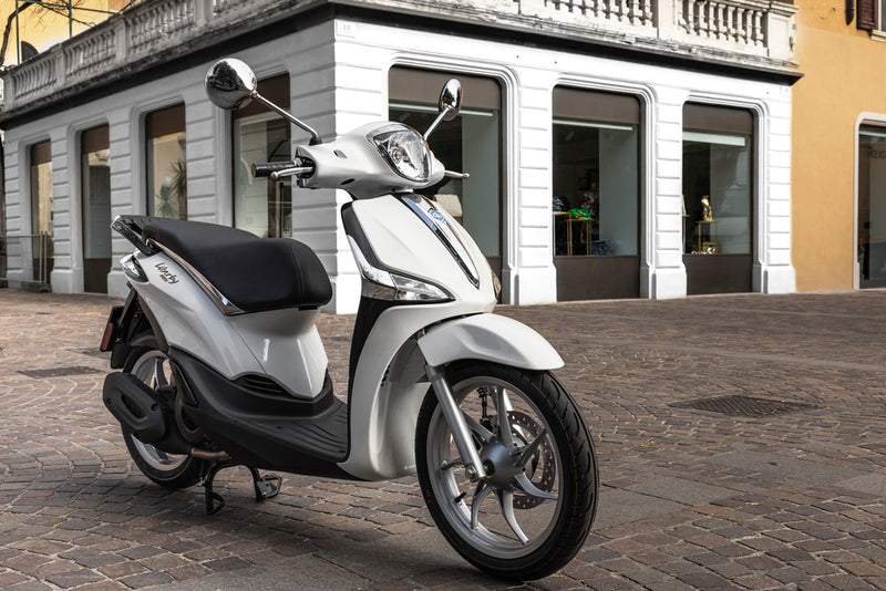 Piaggio Liberty 125 i-Get E5 - Bianco Luna 2024